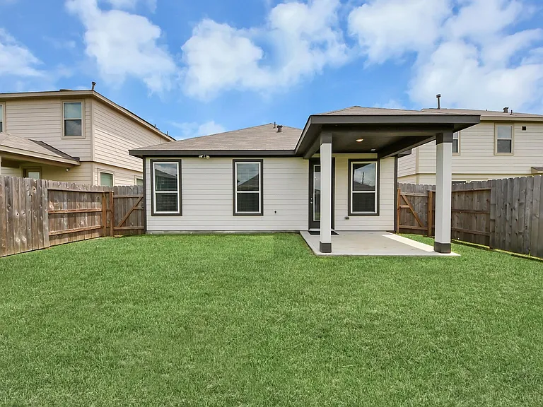 22830 Brisbee Ln — Photo 33