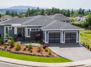 5939 Pacific Heights Dr, Ferndale, WA 98248