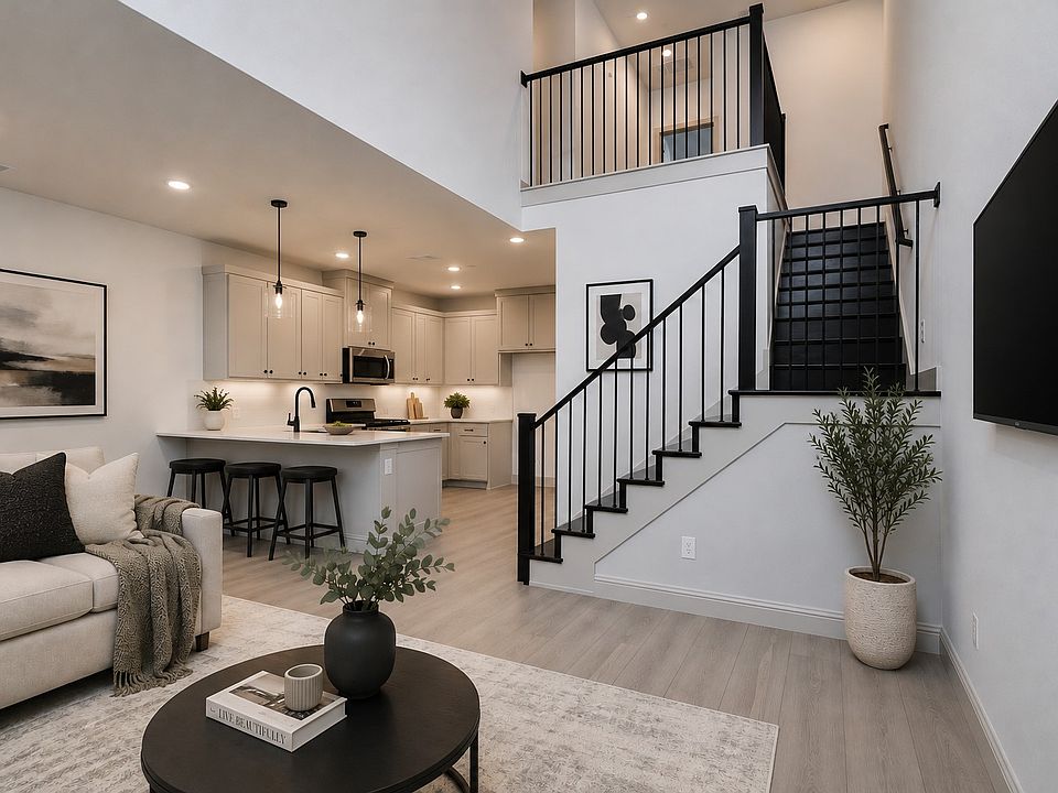 1st image of 420 Parkside Dr #1