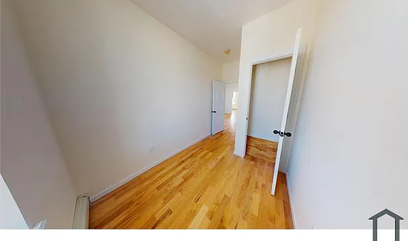 2803 W 20th St #2 — Photo 10