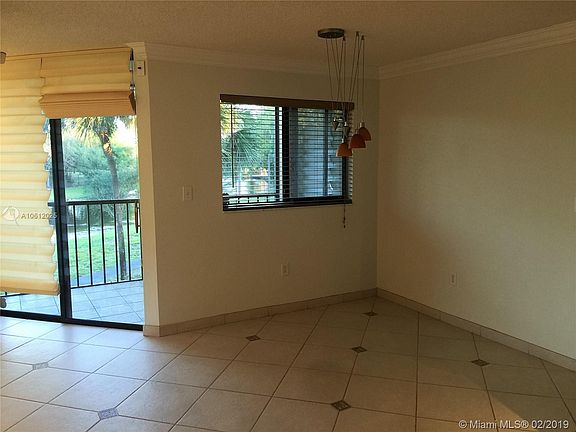 5th image of 15489 Miami Lakeway N APT 209
