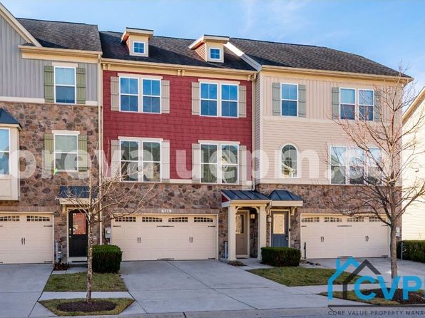 584 Fox River Hills Way