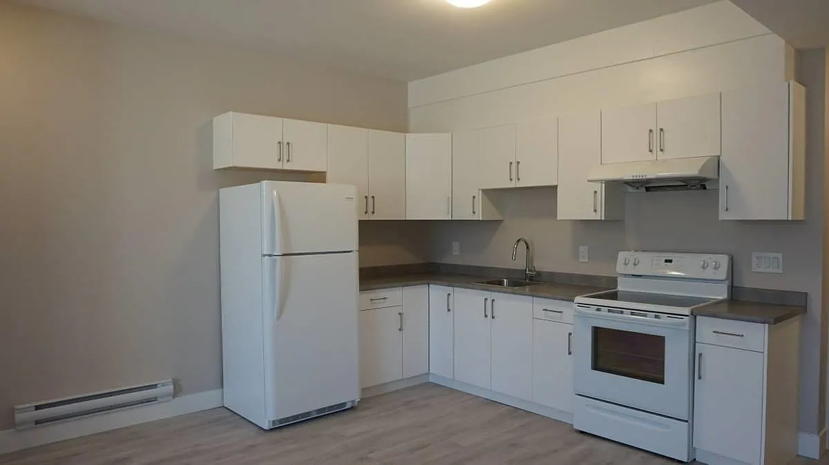 1 bed, 500 sqft, $1,700 — Photo 2