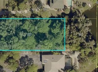 11880 Oakland Dr, Bokeelia, FL 33922