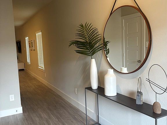 3rd image of 10534 Preserve Way