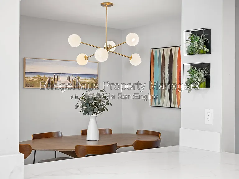 2607 Pirineos Way #302 — Photo 10