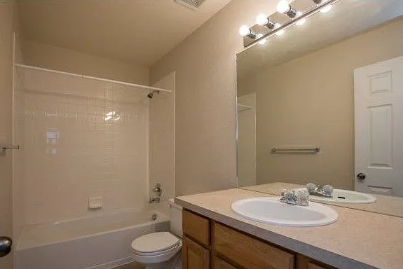 Upstairs Bathroom