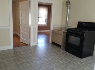 148 Bradford St APT 2, Bristol, RI 02809