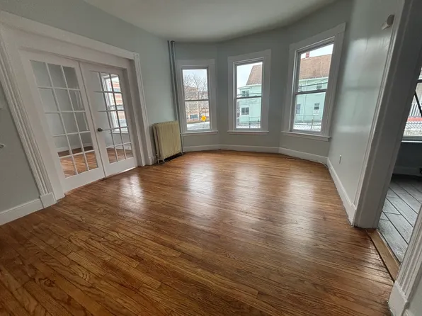 65 Sargeant St #1, Hartford, CT 06105