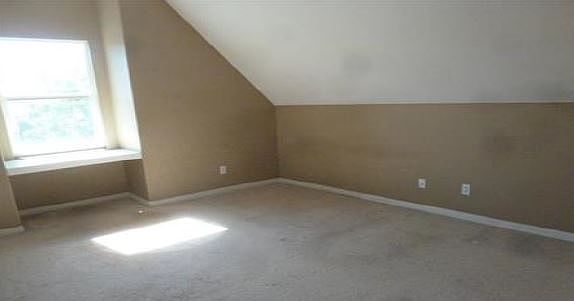1st image of 10468 White Rose Ln