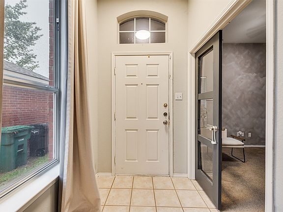 2nd image of 8169 Royal Terrace Ln