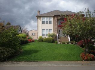 15113 SW Cabernet Dr, Tigard, OR 97224