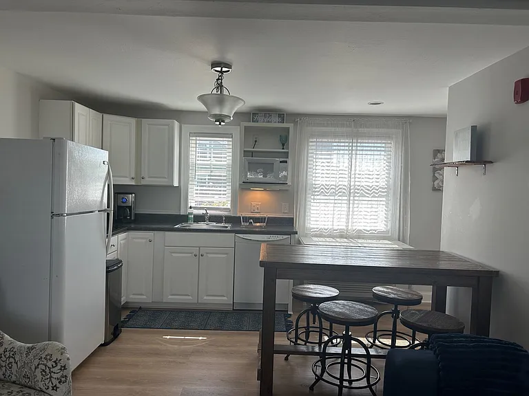 18 Ocean Blvd #2 — Photo 2