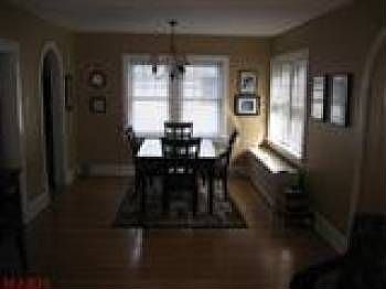 5th image of 7249 Stanford Ave