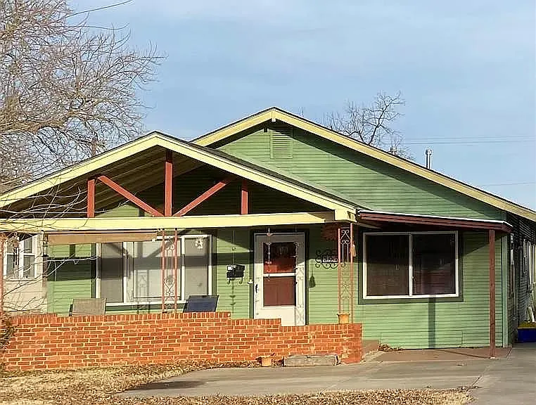 307 S Duncan St — Photo 1