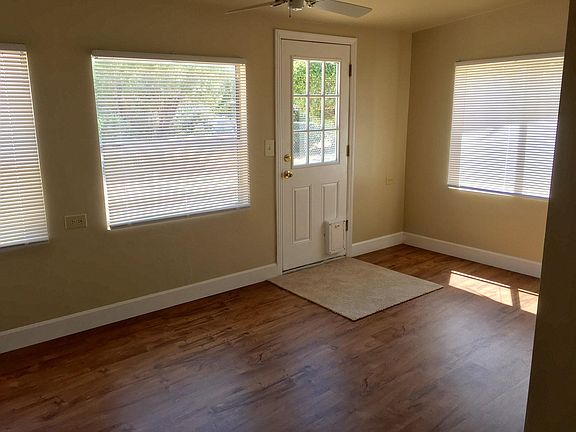 Arizona room to back yard