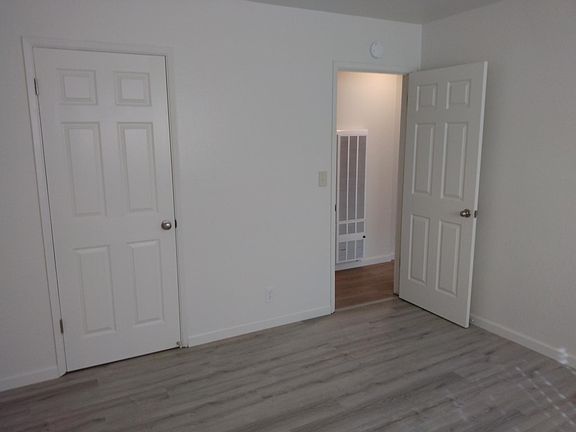 5th image of 1335 Pomeroy Ave