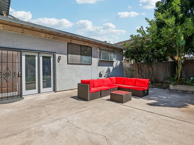 8560 Fern Crest Way — Photo 52