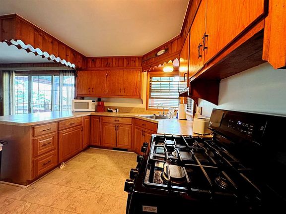 4th image of 5124-4 Beechwood Ave