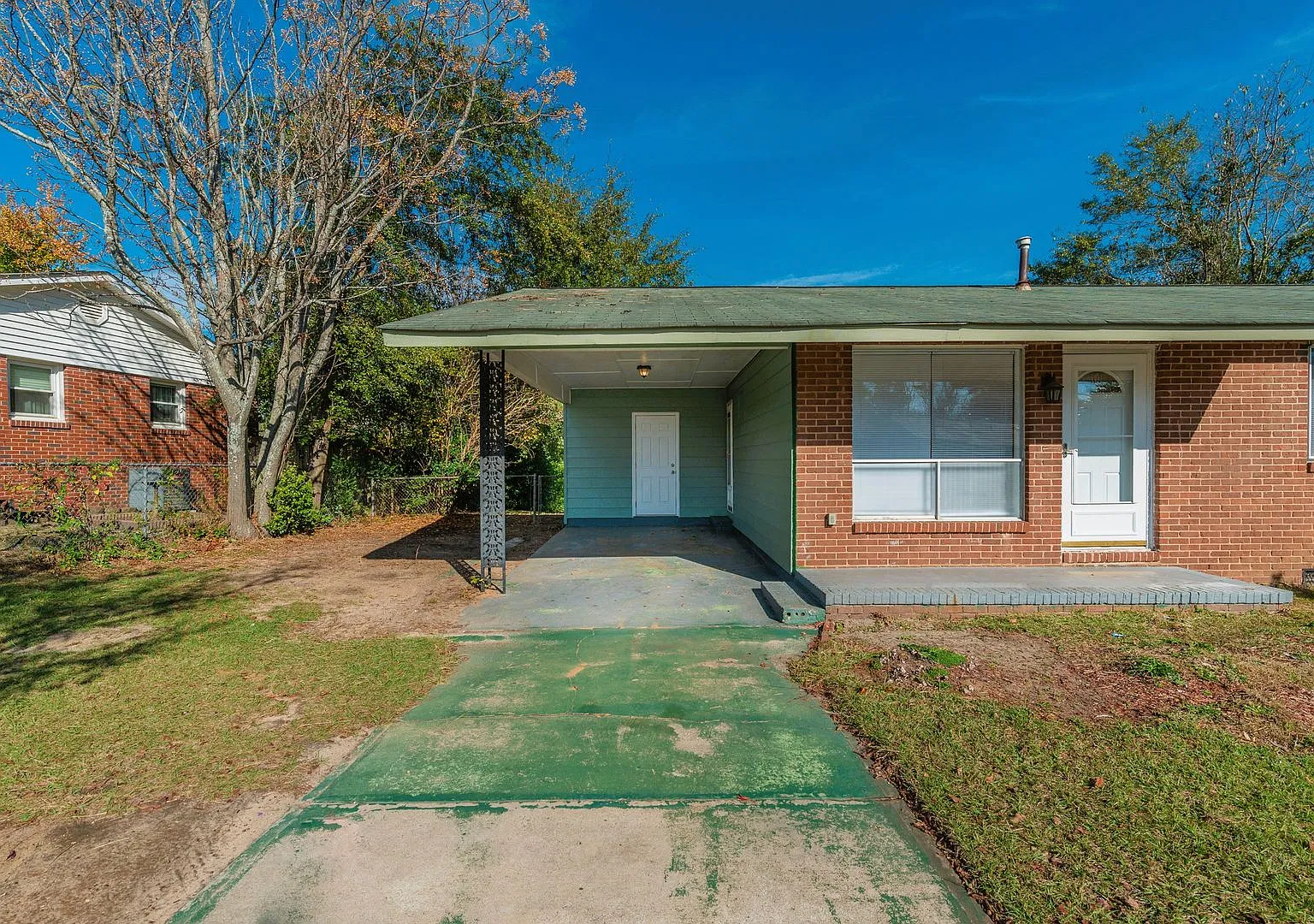 Brick Ranch House Located In South Augusta — Photo 1