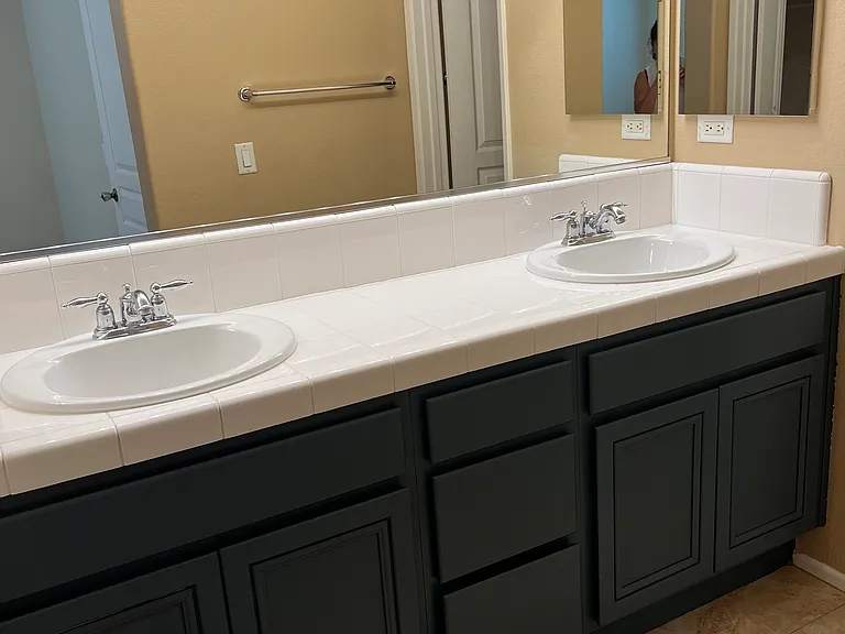 Double sinks in master bathroom.
