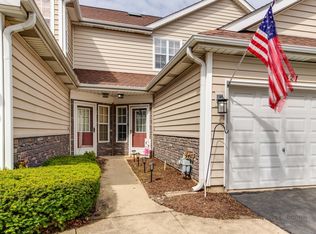 1321 Cranbrook Ct, Schaumburg, IL 60193