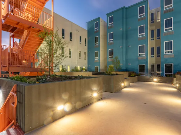 4008 MLK, 4008 W Martin Luther King Jr Blvd #7b59cccfc, Los Angeles, CA 90008