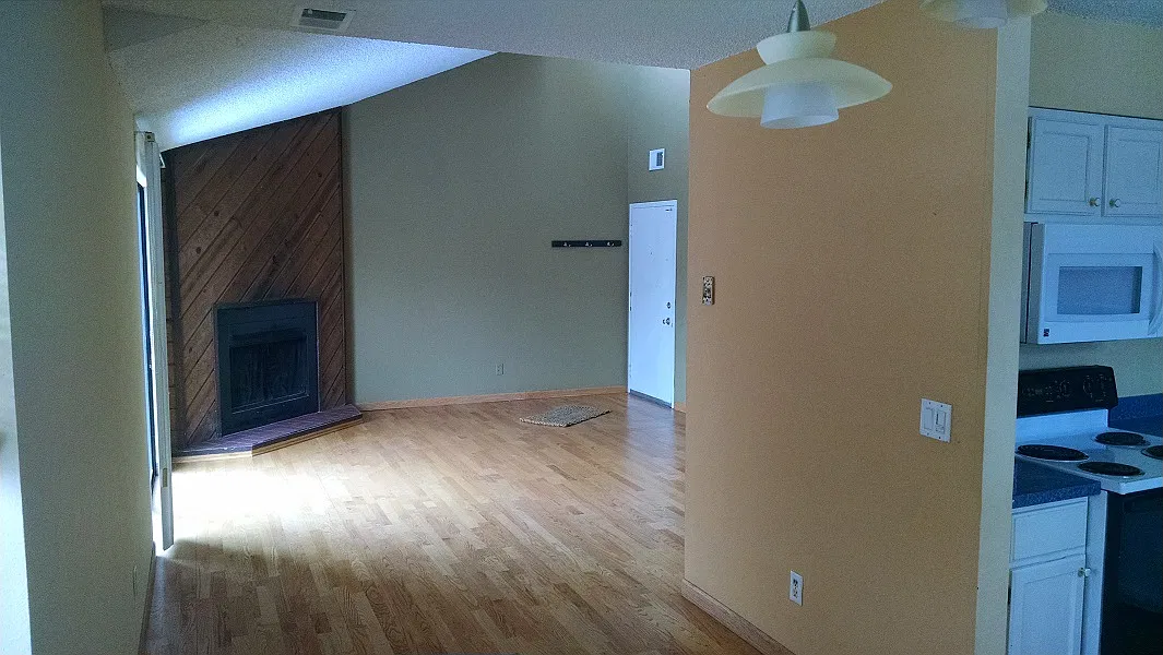 2855 Shadow Creek Dr — Photo 3
