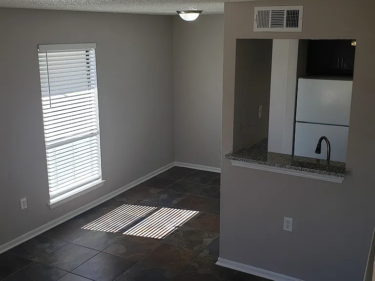 19470 McDonald St #201 — Photo 6