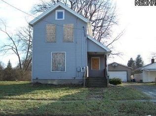 545 Hall St NW, Warren, OH