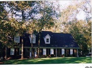 1714 Tanglebriar Ct, Matthews, NC 28104