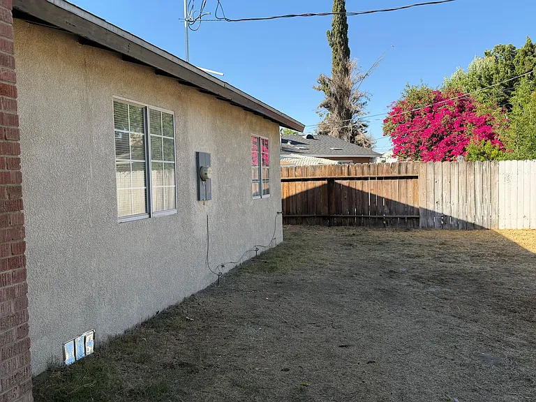 3608 Balboa Dr — Photo 12