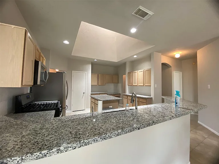 15922 Williwaw Dr — Photo 13