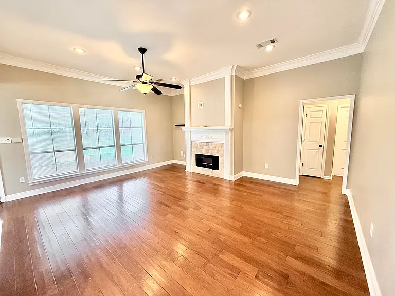 12483 Fairhope Way — Photo 3