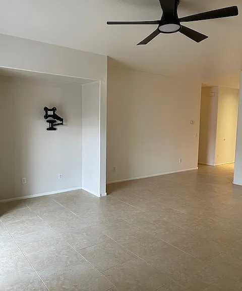 8786 W Desert Trl — Photo 4