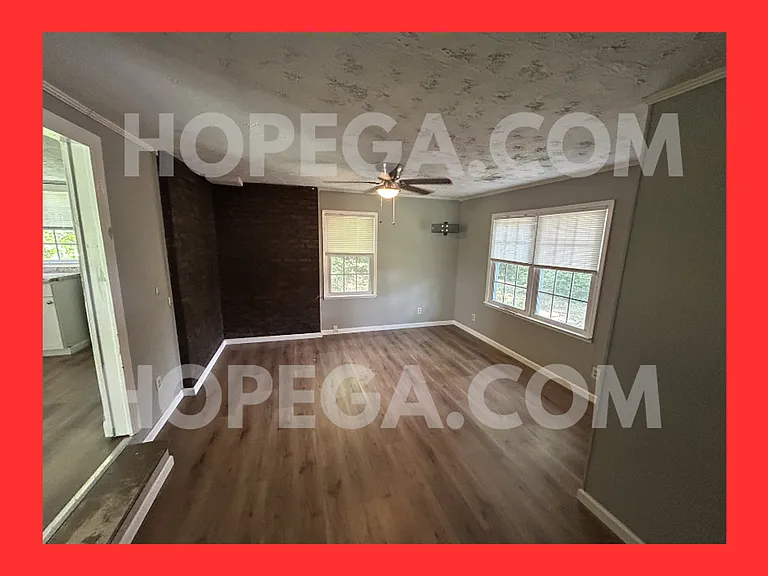 78 Ralls Rd — Photo 3