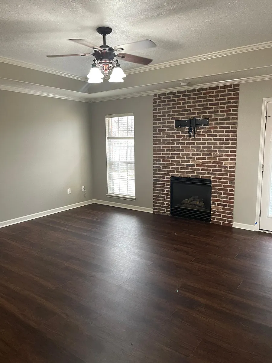 Building Photo - 4550 Oregon Trl