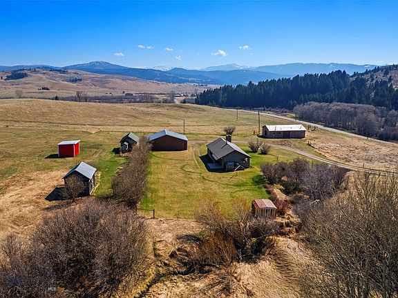 4th image of 2368 Jackson Creek Rd