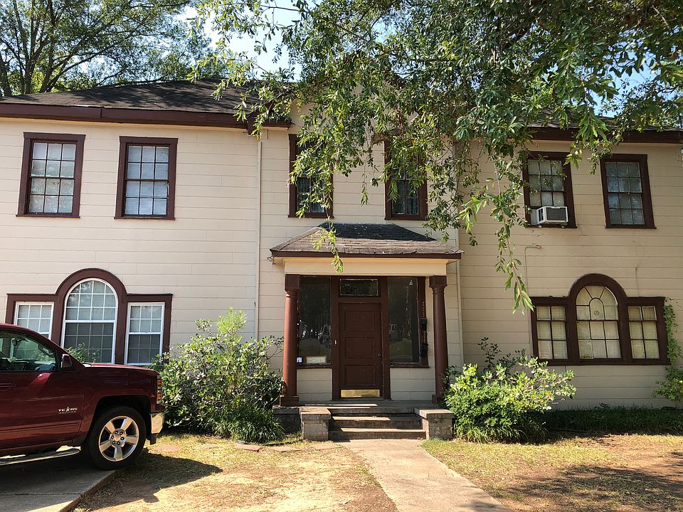 1st image of 707 Olive St