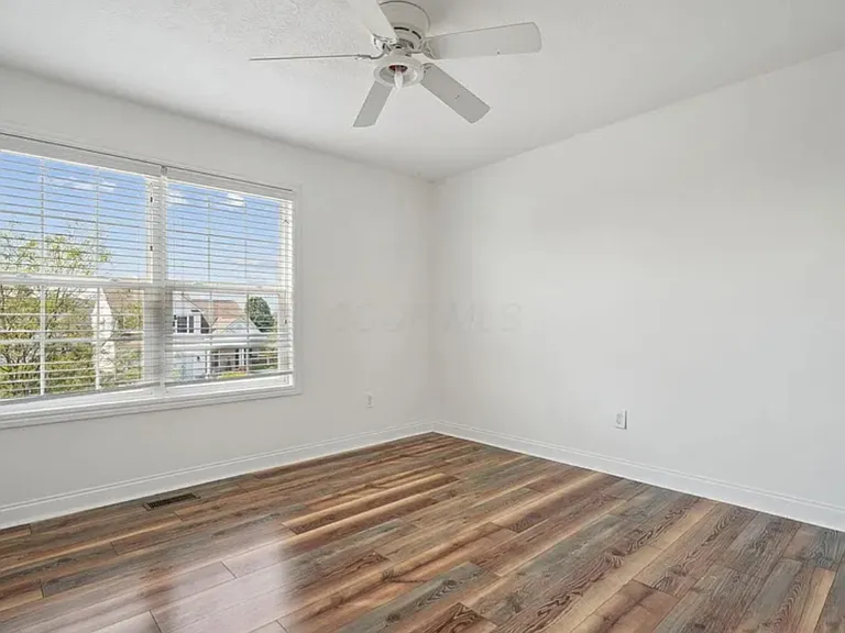 140 Andiron Dr — Photo 14