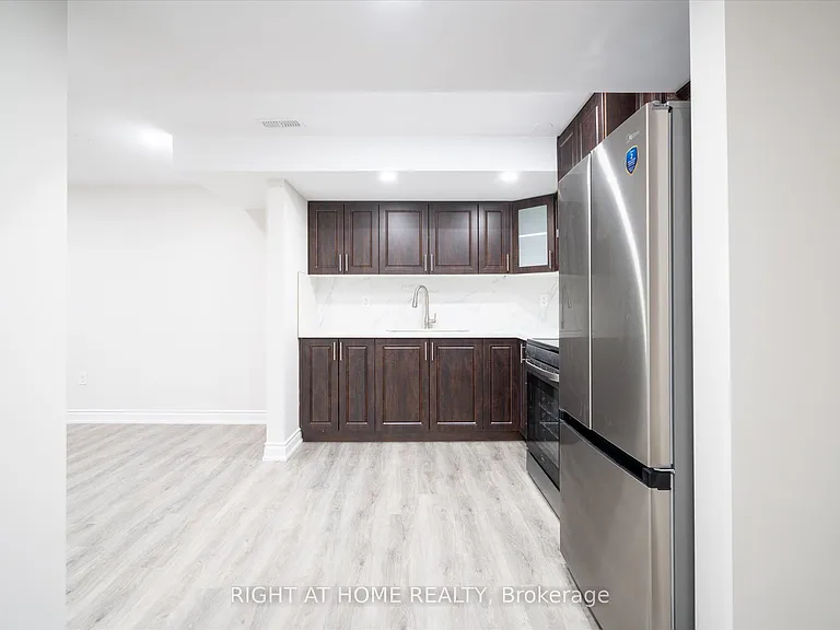 1608 Frolis St #BASEMENT — Photo 5