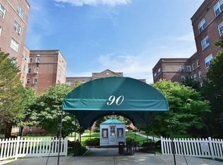 90 Bryant Ave APT 6EE, White Plains, NY 10605