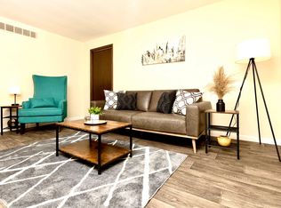 32 McElree Rd #B4, Washington, PA 15301