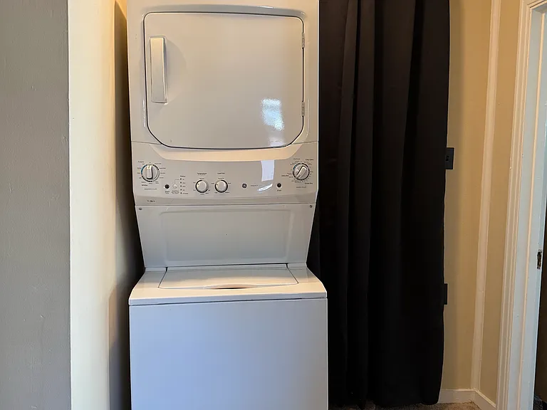 720 College Ave #2 — Photo 7