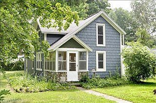 1st image of 84 Hamilton St