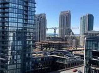 80 Queens Wharf Rd SUITE 1712, Toronto, ON M5V0J3