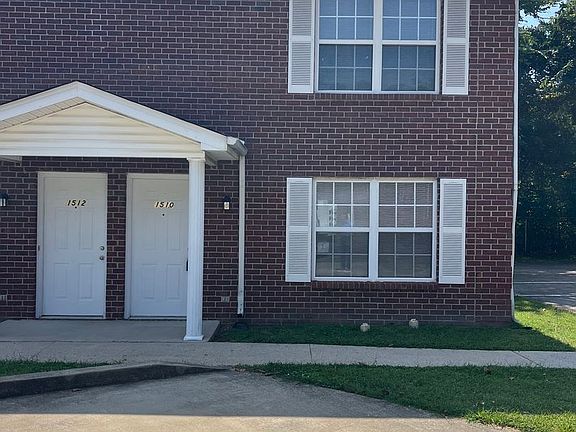2nd image of 1510 Center Point Pl