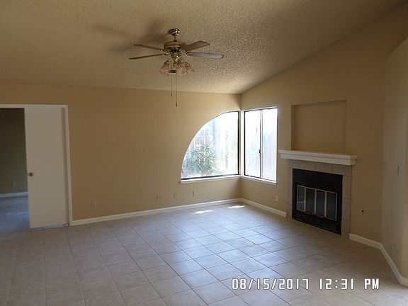 4th image of 2347 E Sweet Ave