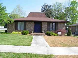 224 W Fort St, Manchester, TN 37355