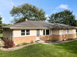 7N641 Stevens Rd, St Charles, IL 60175